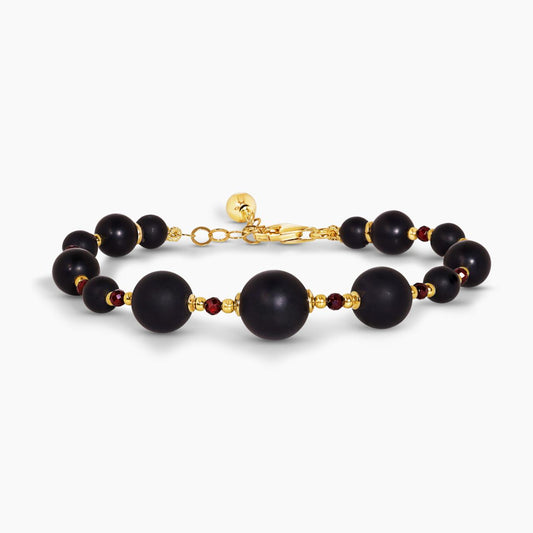 Onyx, garnet and hematite beads bracelet with gold plated silver fittings 