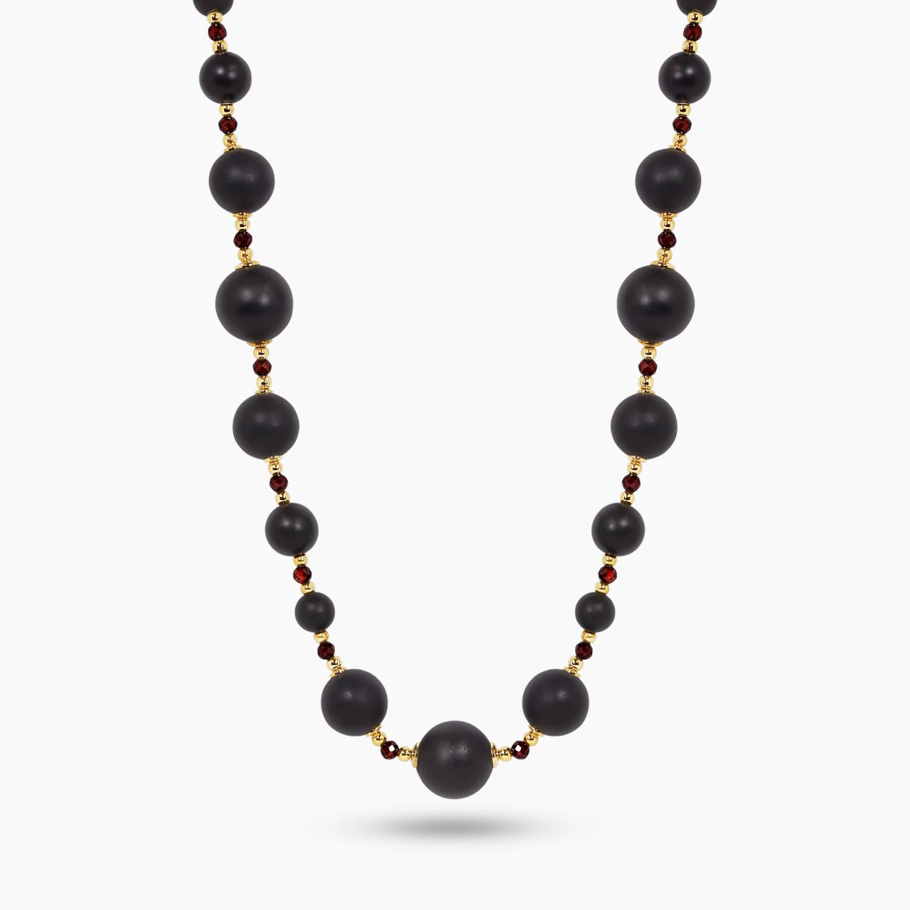 Onyx, garnet and hematite beads necklace with gold-plated silver fittings from the Carmela Cerrone Collection