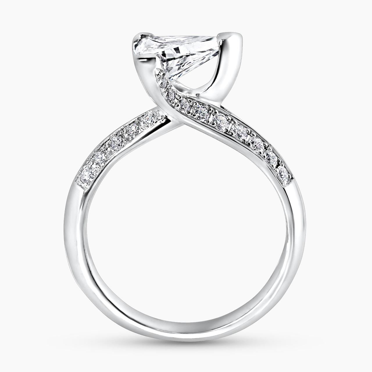 18ct White gold trilliant diamond engagement ring in a three claw setting side profile