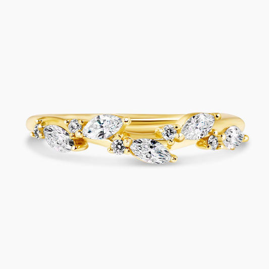 18ct yellow gold marquise and round cut diamonds ring