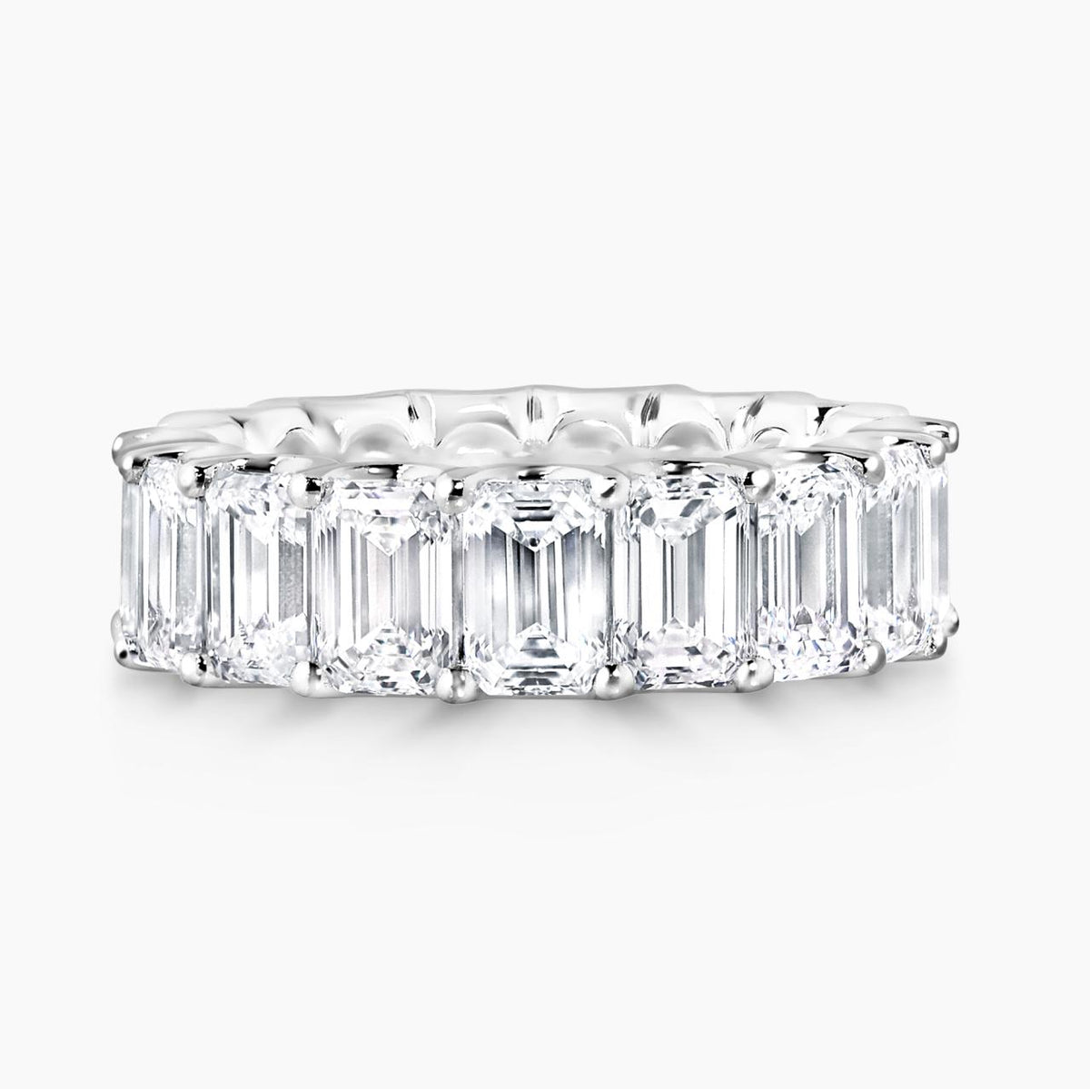 18ct white gold full circle 9.69ct emerald cut LAB Grown diamond ring