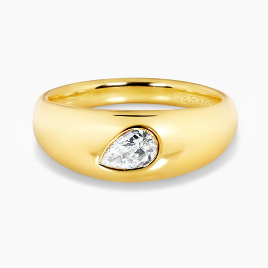 18ct yellow gold pear shaped diamond ring on white background