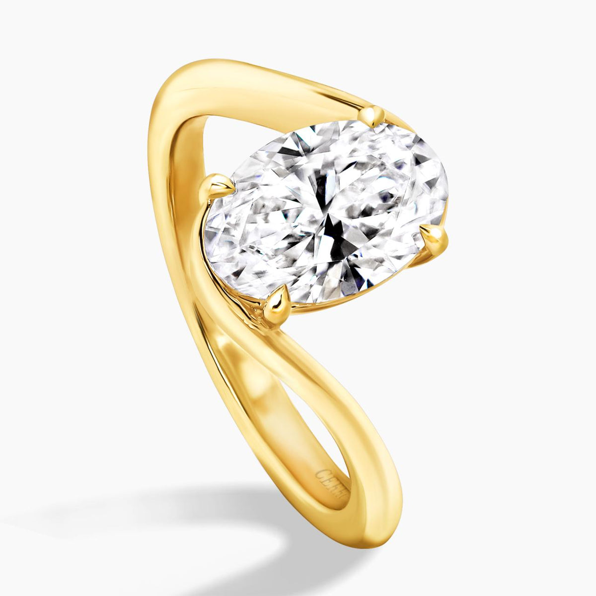 18ct yellow gold oval lab grown diamond solitaire ring side view