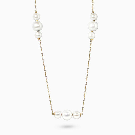 18ct yellow gold fresh water pearls necklace on a white background