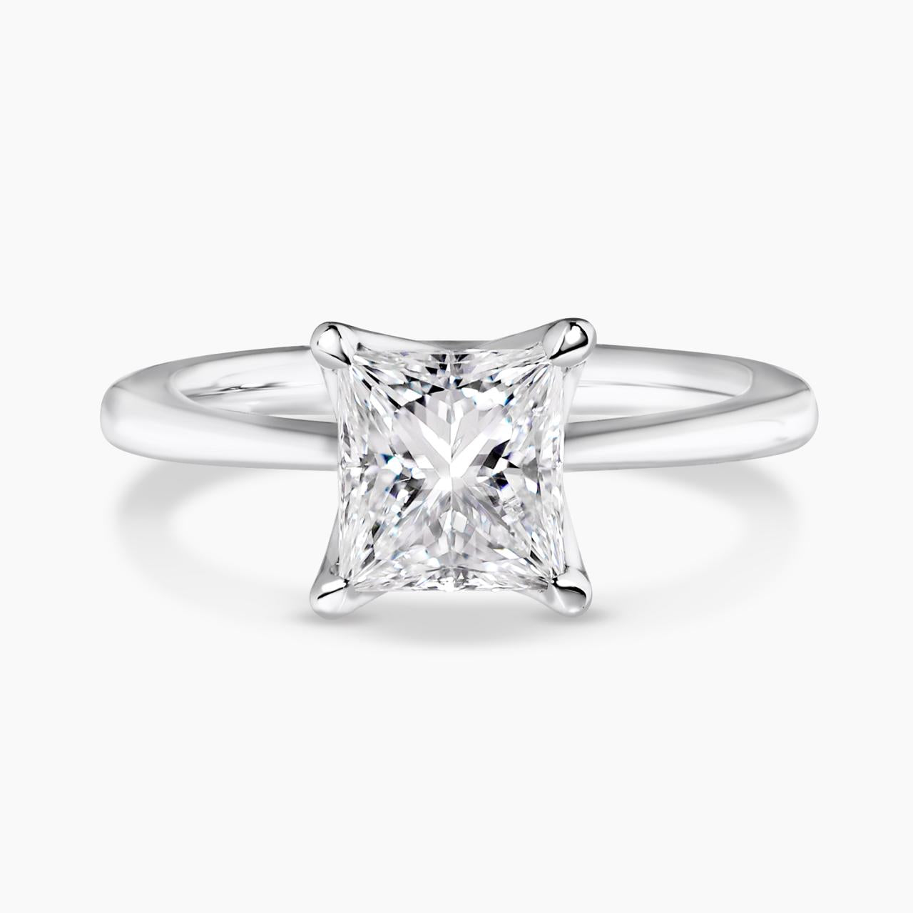 18ct white gold princess cut diamond solitaire engagement ring in a four claw setting. GIA Cert