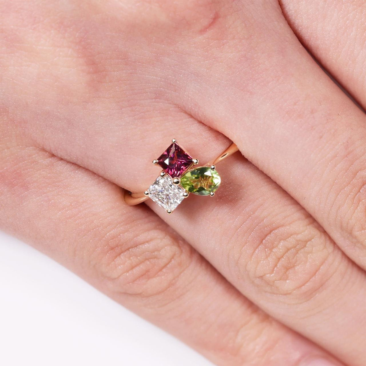 18ct rose gold diamond, peridot and tourmaline ring