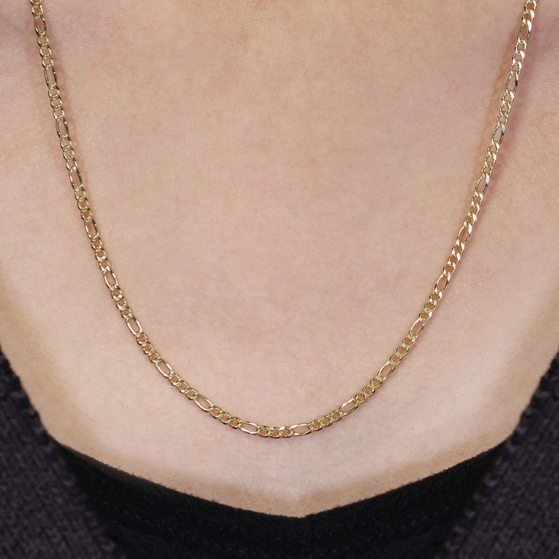 9CT Yellow Gold Figaro 45cm Chain on the neck