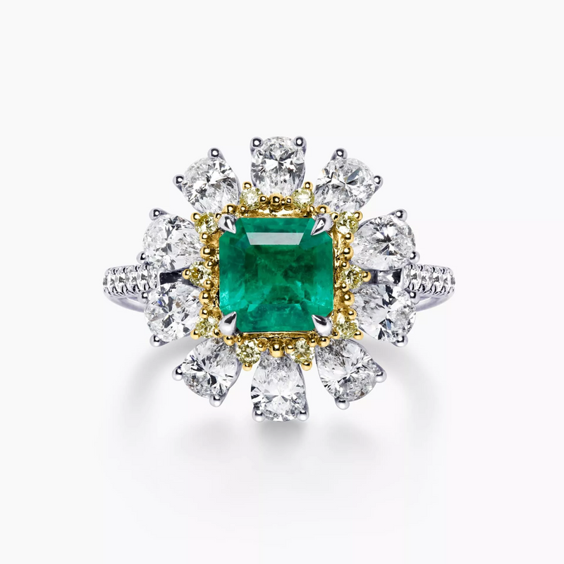 18ct white and yellow gold green emerald, yellow and white diamond ring