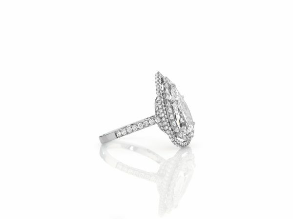 Platinum pear shape diamond ring with double halo - Image 2