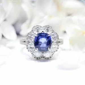 18ct white gold blue sapphire & diamond ring