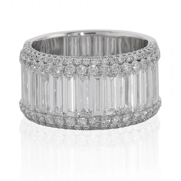 Platinum baguette and round brilliant cut diamond ring