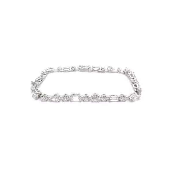 18ct white gold fancy diamond bracelet - Image 4