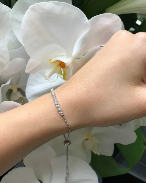 18ct white gold diamond adjustable bracelet - Image 3