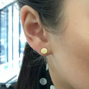 18ct yellow gold round earrings