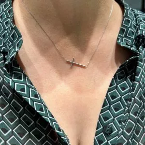 18ct white gold cross necklace