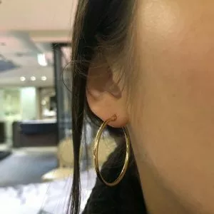 18ct yellow gold hoop earrings 30mm