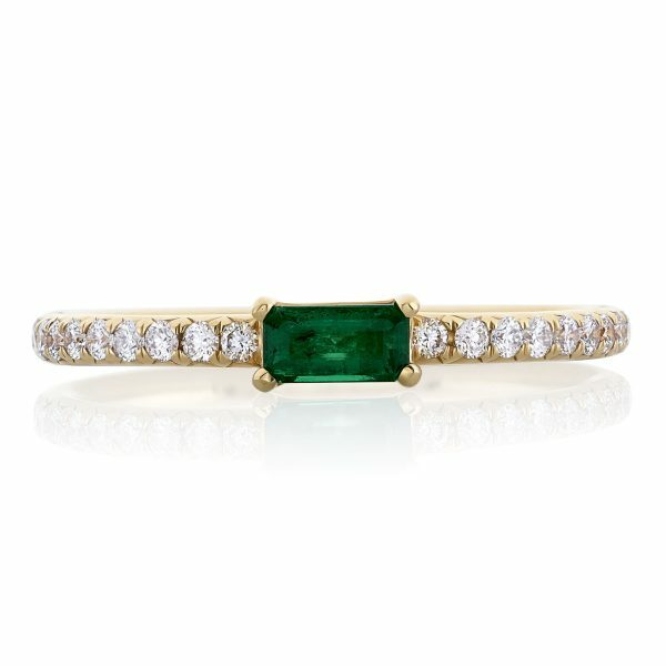 18ct yellow gold baguette emerald and diamond ring