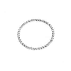 18ct white gold twist ring