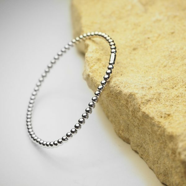 18ct white gold ball bracelet - Image 2