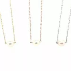 18ct yellow gold pearl necklace