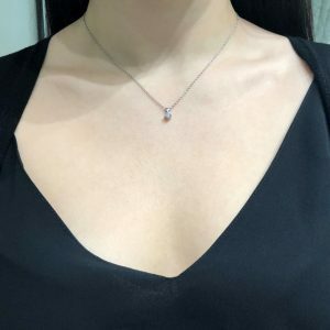 18ct white gold 0.30ct diamond necklace