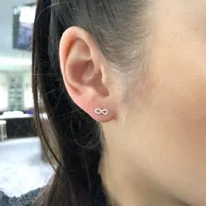 18ct White Gold Diamond Infinity Earrings