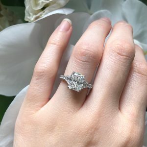 Platinum Radiant cut three stone diamond ring