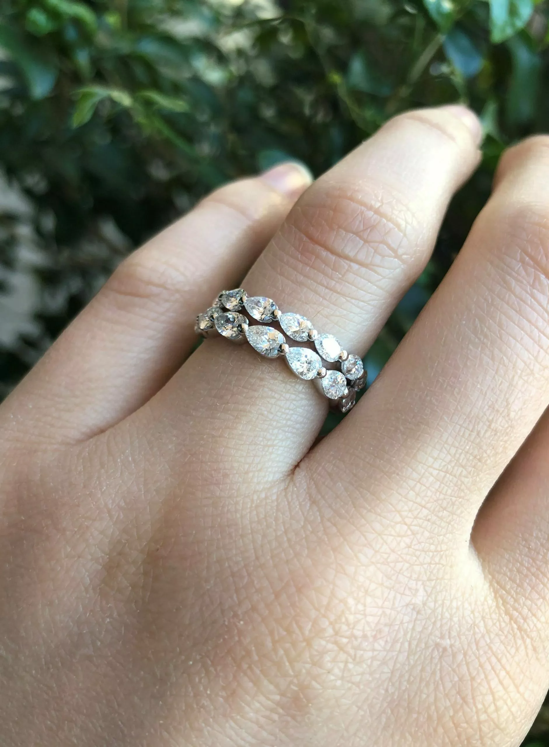 18ct White Gold Ring with Pear Shape Diamond Cerrone