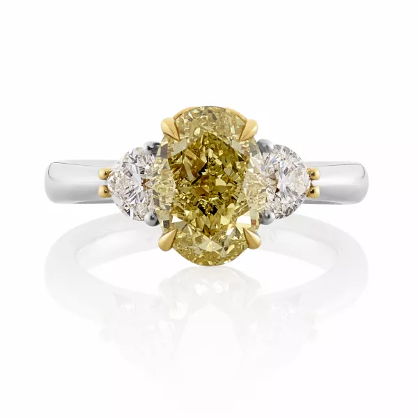 18ct yellow & white gold oval & heart shape diamond ring