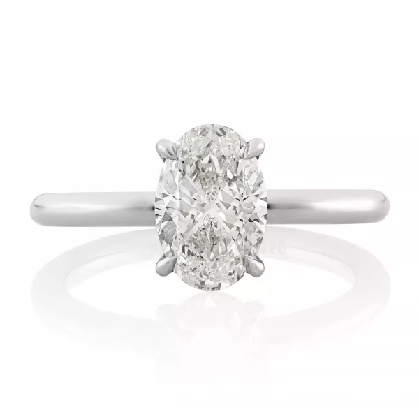 18ct white gold oval solitaire diamond ring