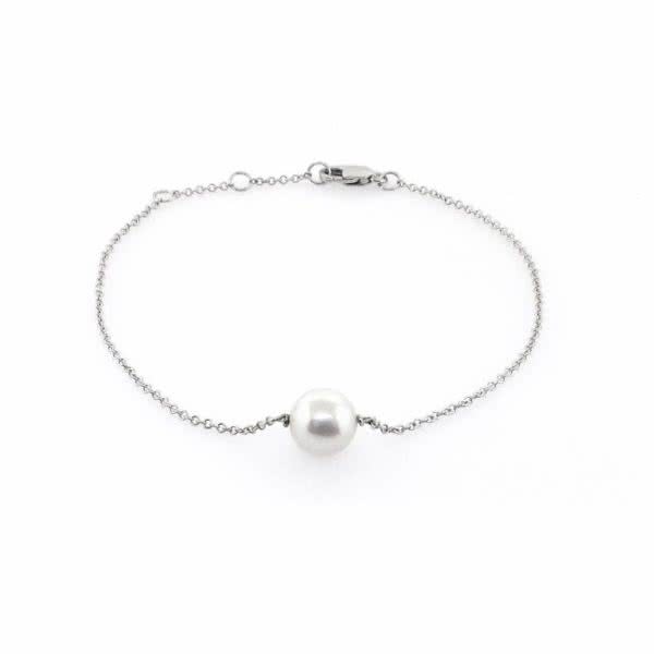 18ct white gold pearl bracelet