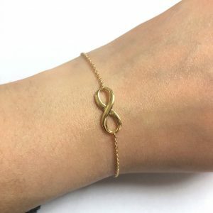 18ct yellow gold infinity bracelet