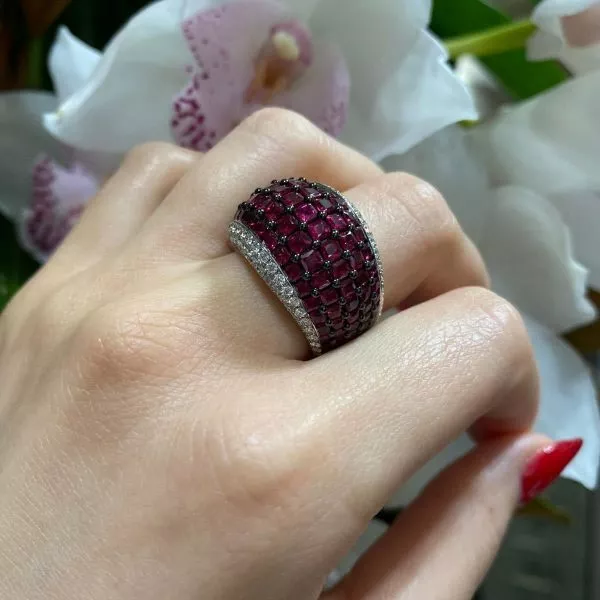 18ct white gold princess cut ruby diamond dress ring