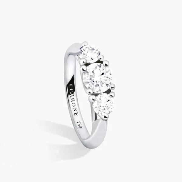 18ct white gold three stone diamond ring
