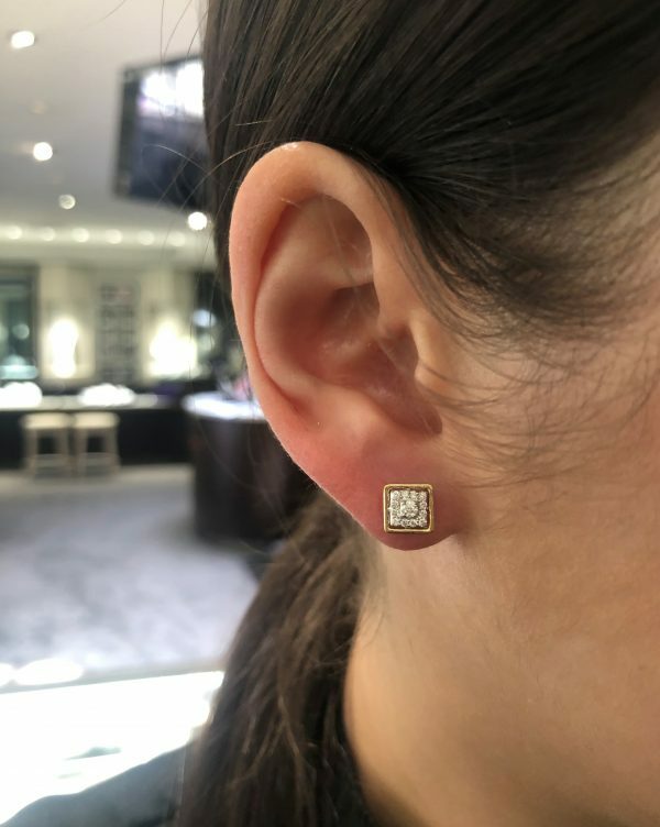 18ct yellow gold princess shape diamond cluster stud earrings - Image 4