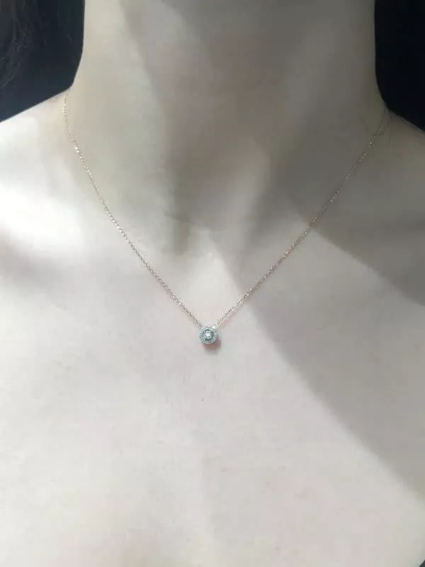 18ct rose gold cluster diamond necklace