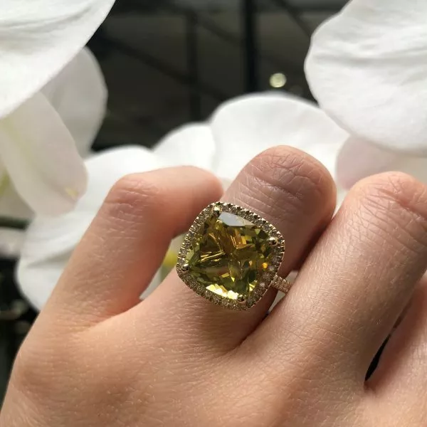 18ct yellow gold 7.19ct cushion cut yellow quartz and diamond ring