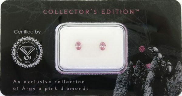 2=0.16ct FIPP SI2 (5PP) oval Argyle Collector's Edition IGI
