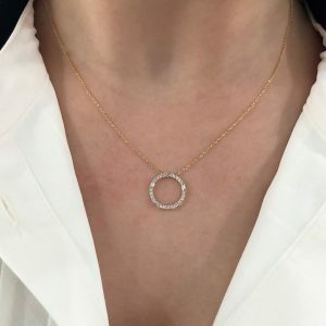 18ct yellow gold baguette and round diamond circle necklace