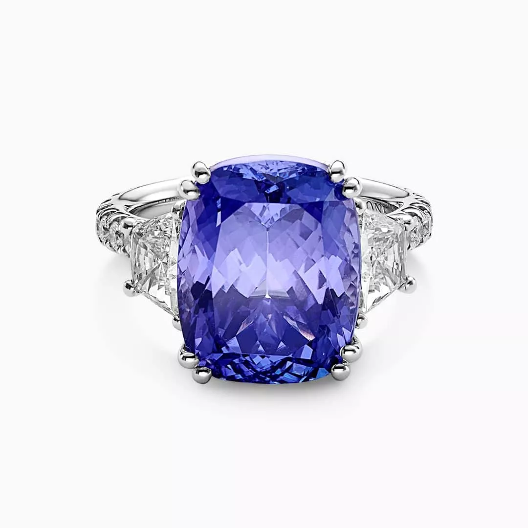 Tanzanite and white gold ring deals