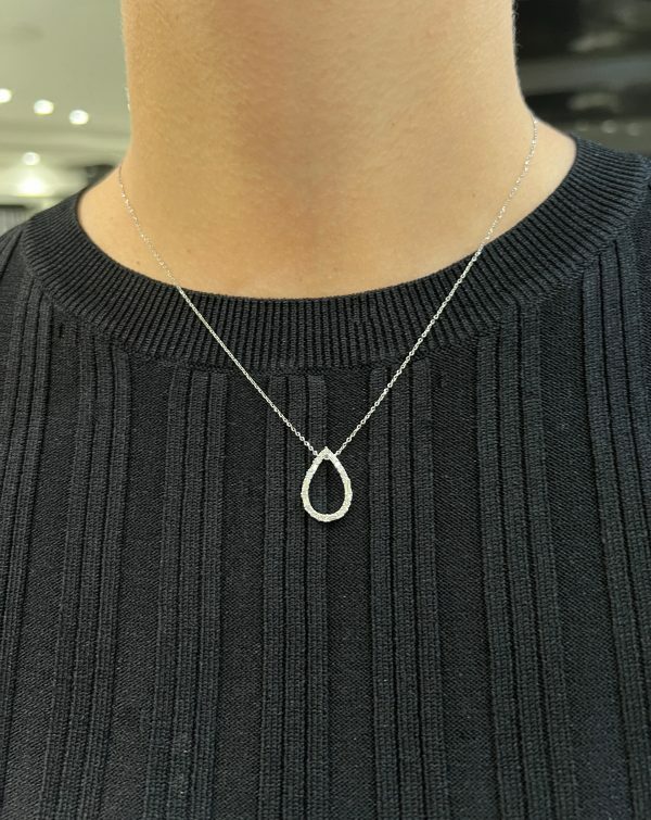 18ct white gold pear shape baguette and round diamond necklace - Image 2