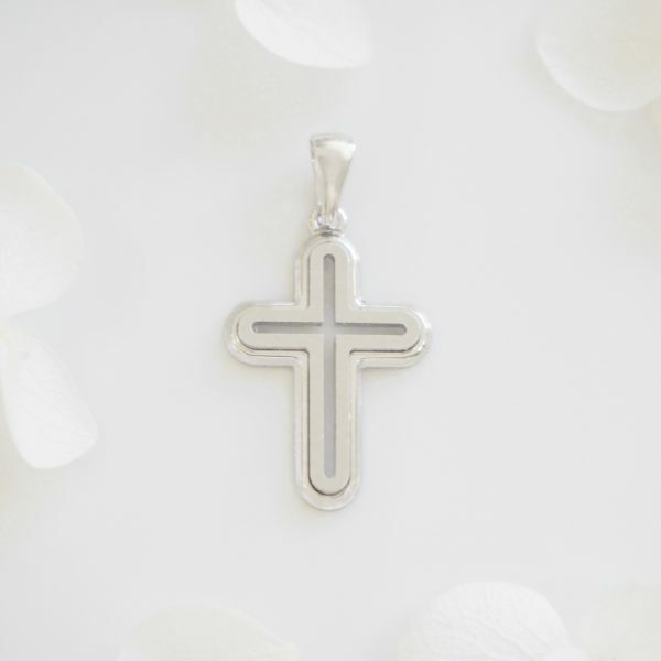 18ct white gold cross pendant