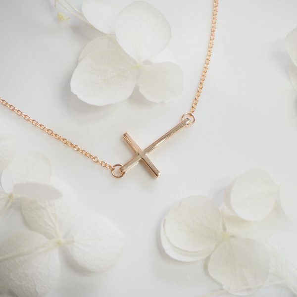 18ct rose gold cross necklace