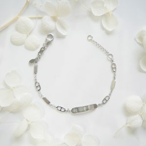 18ct white gold baby ID fancy bracelet