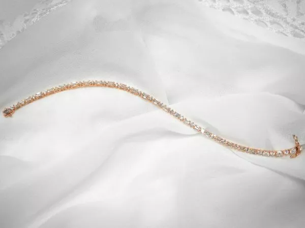 18ct rose gold baguette & round diamond tennis bracelet