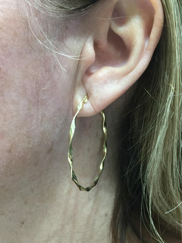 18ct yellow gold twist hoop earrings