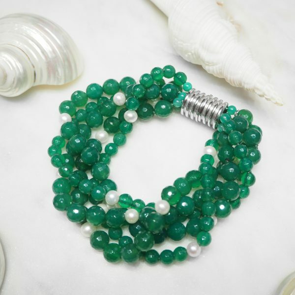 Green agate beads and fresh water pearls bracelet
