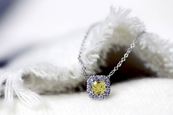 18ct white gold 0.46ct FIY radiant diamond halo necklace