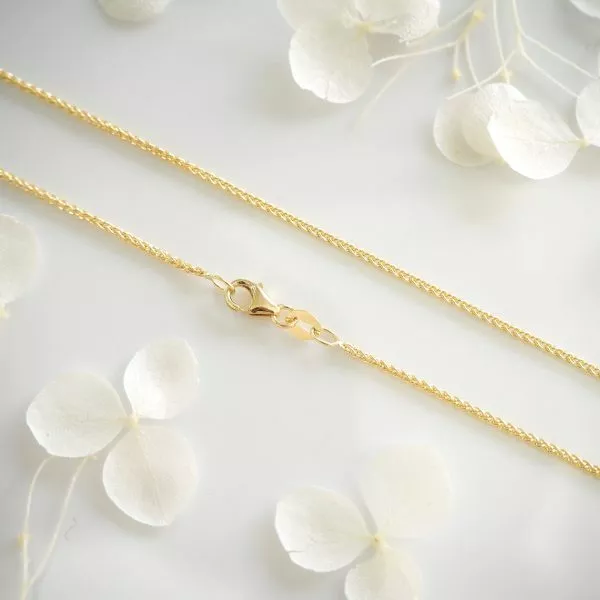 18ct yellow gold 45cm fine wheat chain with lobster clasp