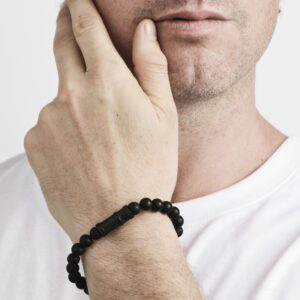 Black agate and stainless steel beaded bracelet